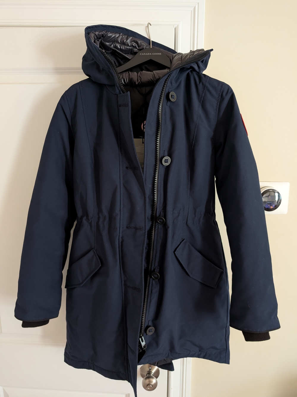Canada Goose Rossclair Parka Women's Size Medium - NWT